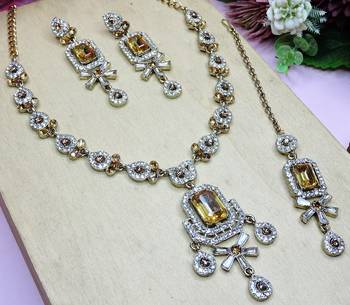 Multicolor designer premium festive wear necklace set 3