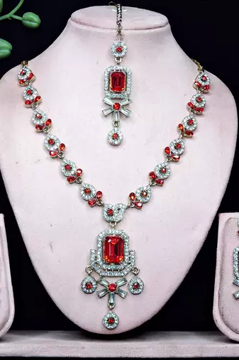 Red designer premium festive wear necklace set