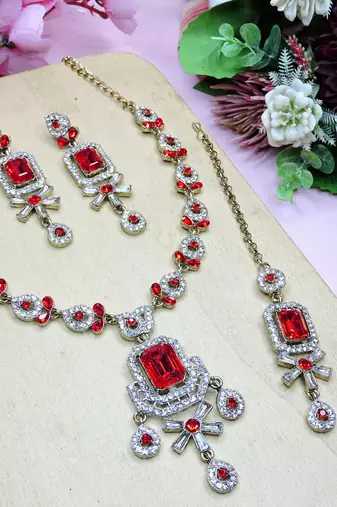 Red designer premium festive wear necklace set