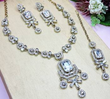 White designer premium festive wear necklace set 3