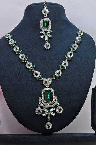 Green designer premium festive wear necklace set