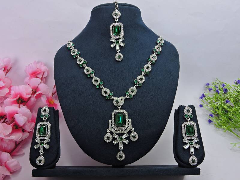 Green designer premium festive wear necklace set