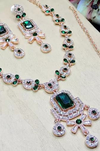 Green designer premium festive wear necklace set