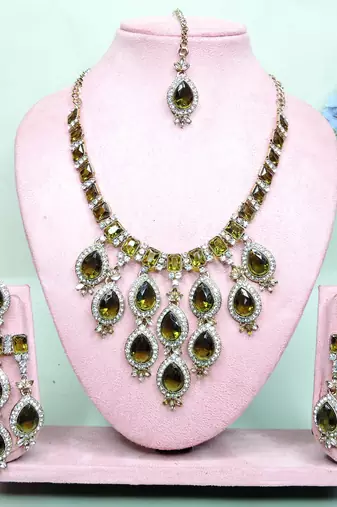 Green designer premium festive wear necklace set