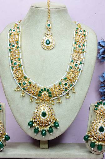 Green designer premium festive wear necklace set