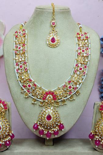 Red designer premium festive wear necklace set