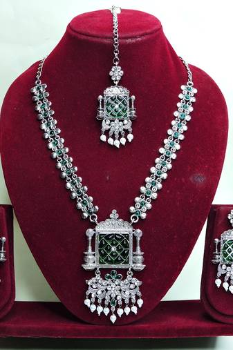 Green designer premium festive wear necklace set