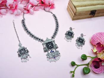 Blue designer premium festive wear necklace set 3