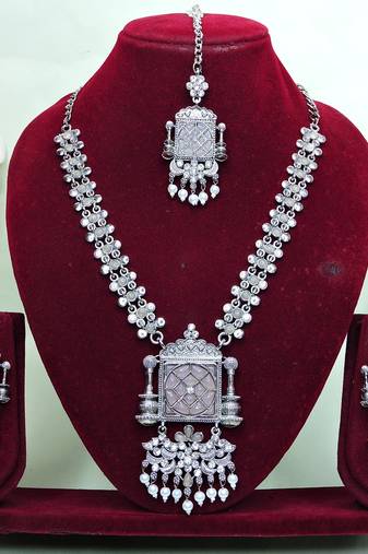 Pink designer premium festive wear necklace set