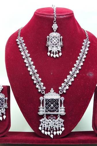 Purple designer premium festive wear necklace set