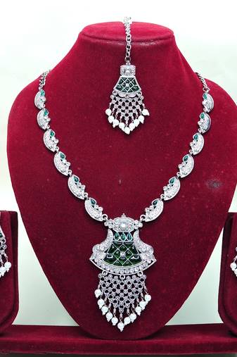 Green designer premium festive wear necklace set