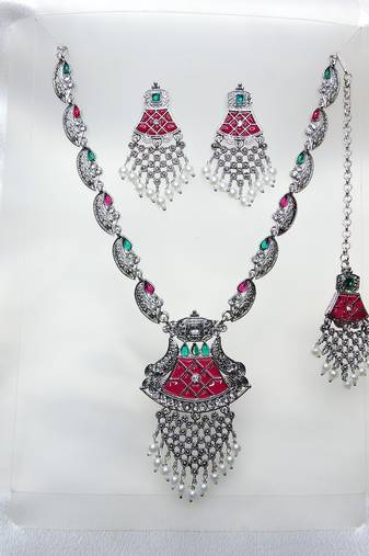 Multicolor designer premium festive wear necklace set