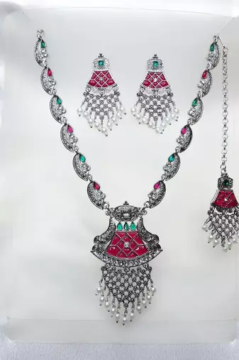 Multicolor designer premium festive wear necklace set