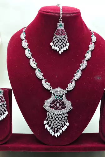 Multicolor designer premium festive wear necklace set