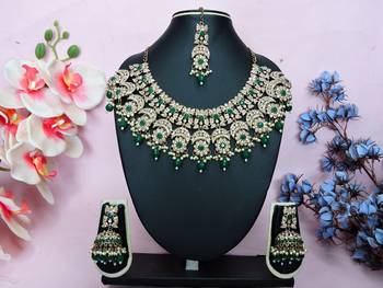 Green designer premium festive wear necklace set 1