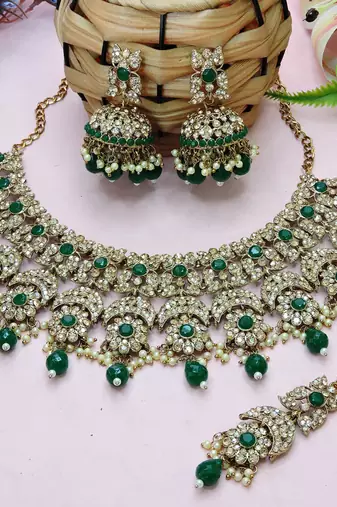 Green designer premium festive wear necklace set