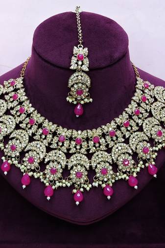 Red designer premium festive wear necklace set
