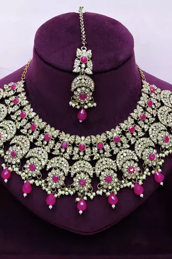 Red designer premium festive wear necklace set