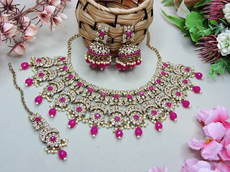 Red designer premium festive wear necklace set