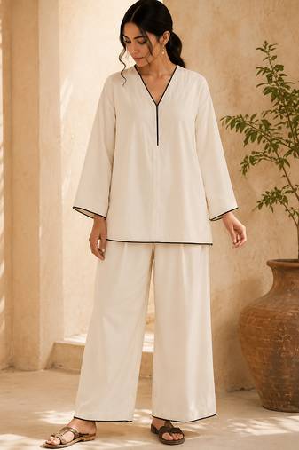 White solid pleated cotton shirt style tunic & trouser co-ord set for women
