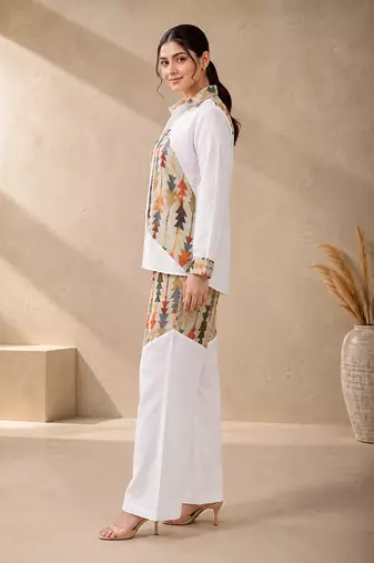 Green geometric printed linen shirt & trousers co-ord set for women