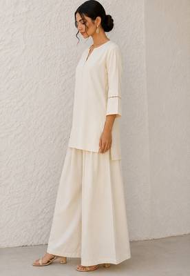 White solid pleated cotton shirt style tunic & trouser co-ord set for women 2