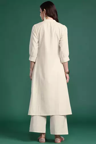 Women Floral Embroidered Thread Work Pure Cotton Republic Day Kurta with Palazzos