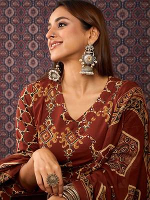 Women Ethnic Motifs Printed Pure Cotton Kurta with Trousers & Dupatta 1