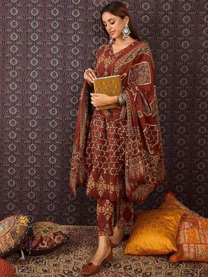 Women Ethnic Motifs Printed Pure Cotton Kurta with Trousers & Dupatta 2