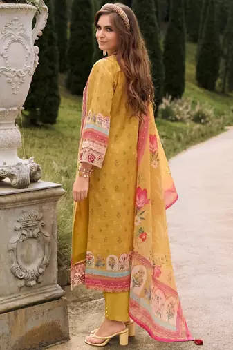 Women Embroidered Thread Work Linen Kurta with Trousers & With Dupatta