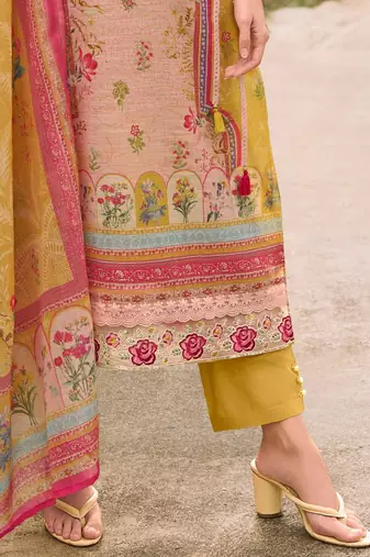 Women Embroidered Thread Work Linen Kurta with Trousers & With Dupatta