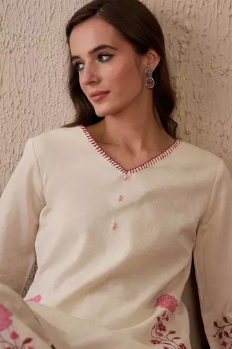 Women Floral Embroidered Regular Thread Work Pure Cotton Kurta with Palazzos