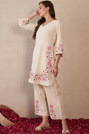 Women Floral Embroidered Regular Thread Work Pure Cotton Kurta with Palazzos