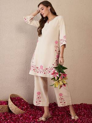 Women Floral Embroidered Regular Thread Work Pure Cotton Kurta with Palazzos 5
