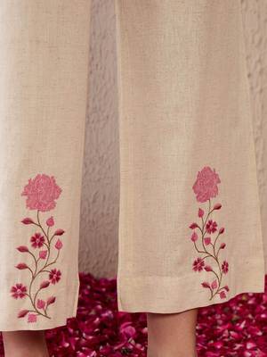 Women Floral Embroidered Regular Thread Work Pure Cotton Kurta with Palazzos 7
