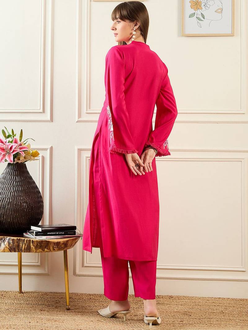 Women Magenta Kurta Sets
