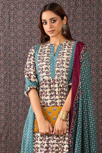 Floral Printed Mandarin Collar  Cotton A-Line Kurta & Trousers With Dupatta