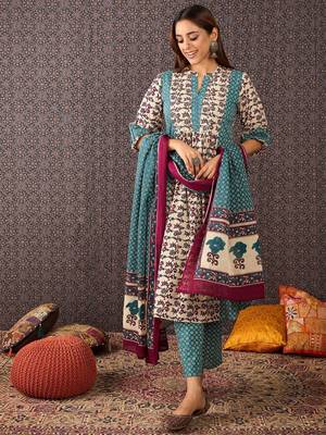 Floral Printed Mandarin Collar Pure Cotton A-Line Kurta & Trousers With Dupatta 4