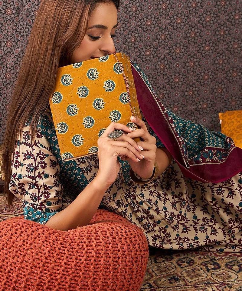 Floral Printed Mandarin Collar Pure Cotton A-Line Kurta & Trousers With Dupatta