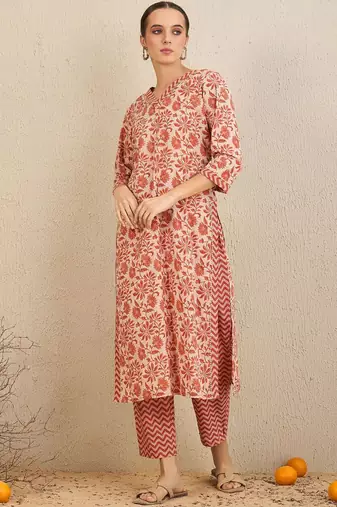 Floral Printed Gotta Patti  Cotton Straight Kurta With Trousers & Dupatta