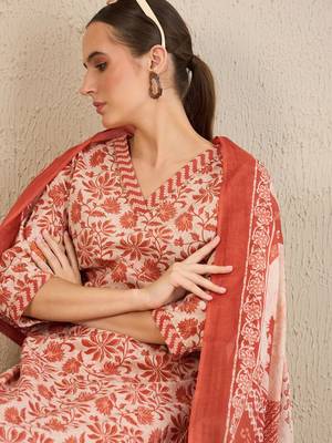 Floral Printed Gotta Patti  Cotton Straight Kurta With Trousers & Dupatta 3