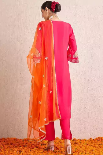Women Ethnic Motifs Embroidered Regular Kurta with Trousers & With Dupatta