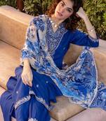 Women Ethnic Motifs Embroidered Regular Thread Work Kurta with Patiala & With Dupatta