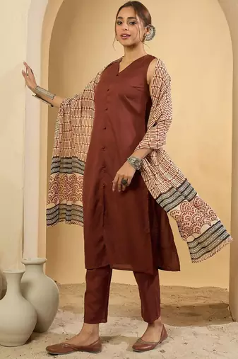 Women Regular Kurta with Trousers & Dupatta