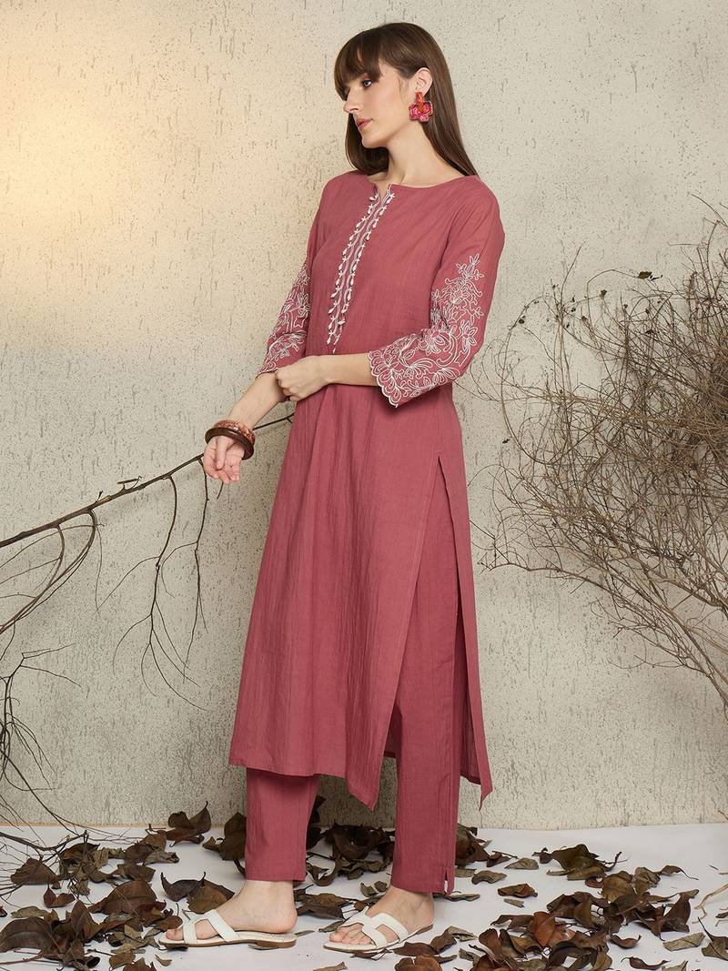 Women Ethnic Motifs Embroidered Thread Work  Cotton Kurta with Trousers