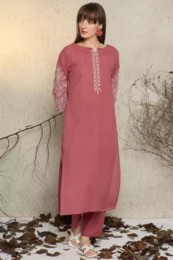 Women Ethnic Motifs Embroidered Thread Work  Cotton Kurta with Trousers