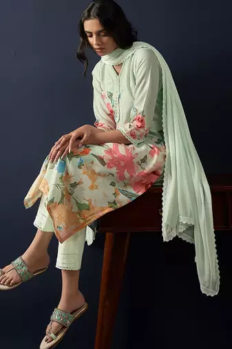 Floral Printed Regular Linen Straight Kurta With Trousers & Dupatta