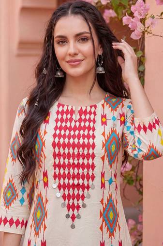 Women Printed Regular Pure Cotton Kurta with Trousers