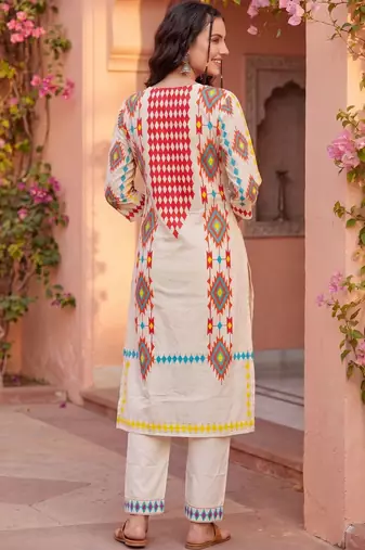 Women Printed Regular Pure Cotton Kurta with Trousers