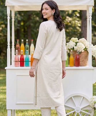 Women Floral Embroidered Regular Thread Work Pure Cotton Kurta with Trousers 4